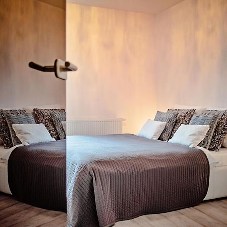 Apartamenty Homely Place Centrum - Stary Rynek - Parking Poznań Extérieur photo