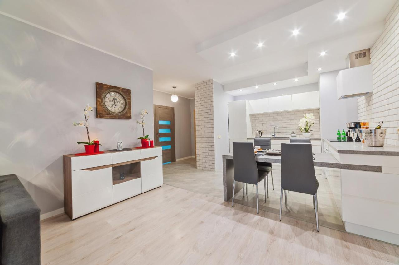 Apartamenty Homely Place Centrum - Stary Rynek - Parking Poznań Extérieur photo